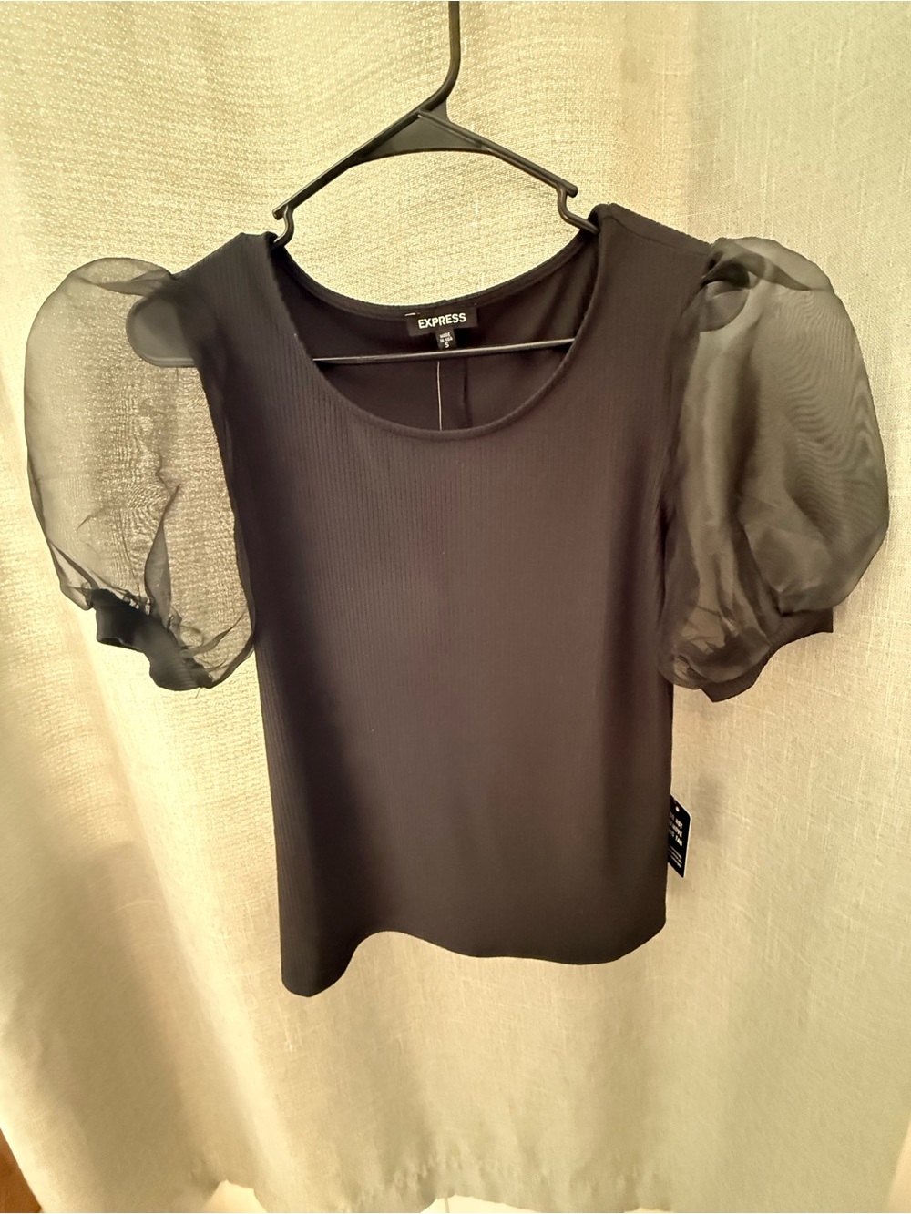 Express Black Puff-Sleeve Ribbed Top